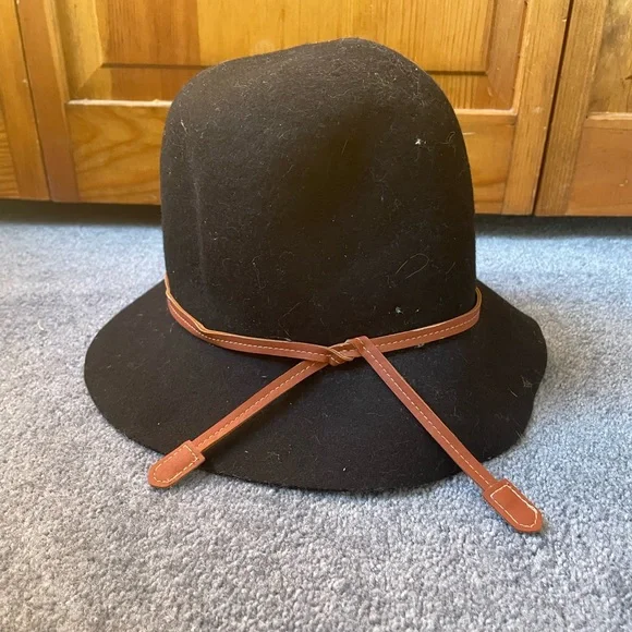 Black Saks‎ Fifth Avenue 90s Wool Fedora Felt Hat Burgundy Feathers One Size Saks Fifth Avenue Woman main image 4